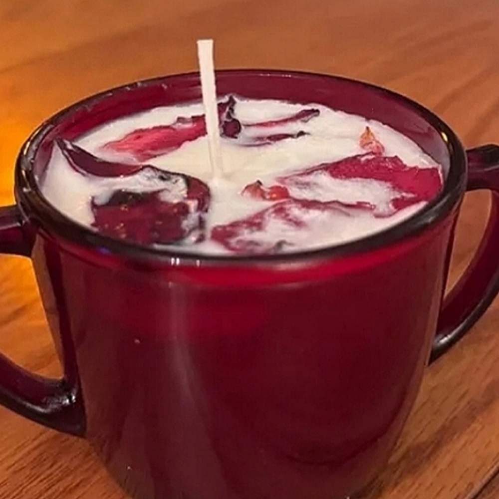 VTG ROYAL RUBY ANCHOR HOCKING SUGAR BOWL- HANDMADE VANILLA ROSE PETAL SOY CANDLE - Picture 3 of 3